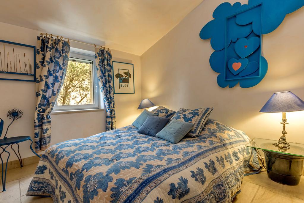 Lou Granos Bed & Breakfast Gordes Dış mekan fotoğraf