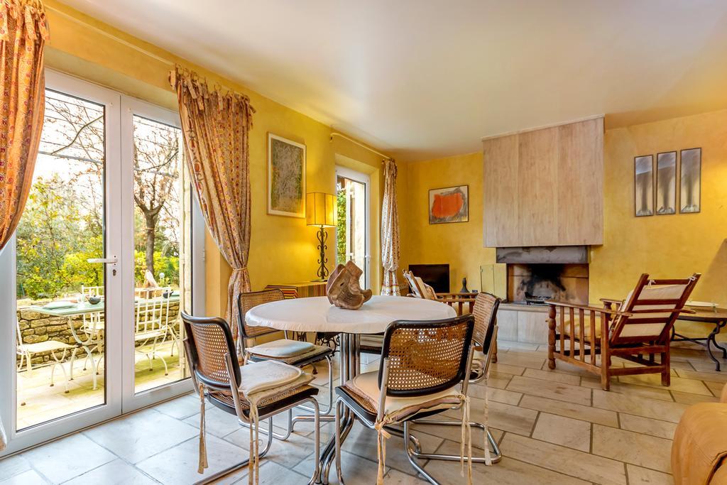 Lou Granos Bed & Breakfast Gordes Dış mekan fotoğraf