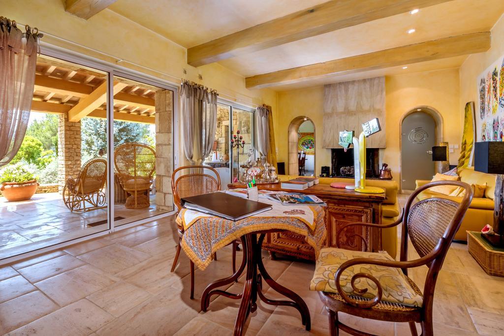 Lou Granos Bed & Breakfast Gordes Dış mekan fotoğraf